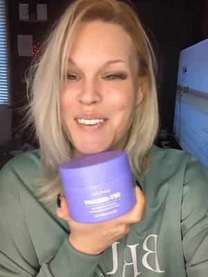 OMG I love the way it smells 😍 @MAËLYS  #getdreamyovernightbodywhip #bodywhip #skincare #tighteningcream #tiktokshopholidayhual #tiktokshopholidaydeals #christmas #fyp #christmasgiftideas #fypシ 