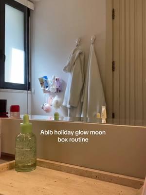 #abibcapsuleserum #acnetreatment #koreanskincare #acnejourney #abib @Abib Skincare #abib #abibholidaymoonglowbox #abib_global #TECA #holidaybox #holiday #holiday2024 #beautybox #unboxing #kbeauty #koreanskincare #skincarejourne 