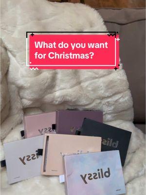 Anyone would love this for Christmas! @Blissy Brand #holidayhaul #holidaygiftideas #sleepbetter #christmasgifts #tiktokholidaydeals #pillowcases #silkpillowcase #stockingstuffers   Holiday gifts, stocking stuffers, Christmas gifts