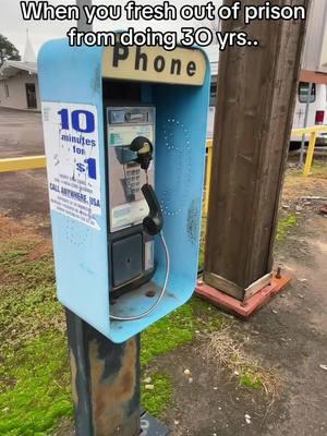 Who gone tell him? 😳 #fyp #foryou #foryoupage #tonkaboyyyy #prison #prisontiktok #telephone #payphone #comedy #funny 