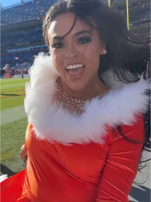 5, 6, kick off comin’ up… 🎁🏈 #broncoscheer #broncos #nflcheer #gamedayoutfit 