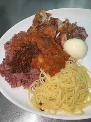 #fyp #dahbillionaire #waakye #ayimolou #riceandbeans 