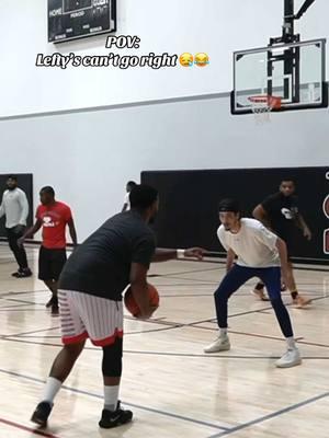 Yes my right hand works 😂 #hypemanprince #basketballtiktok #hoopers #opengym 