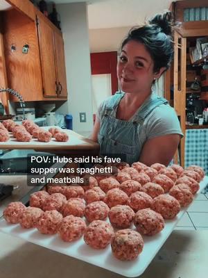 Meatballs: (i did x4) -2 lbs ground meat ( I use 1/2 pork and 1/2 beef) -1 cup breadcrumbs -1/2 cup parmesan -1/2 cup ricotta -3-5 cloves grated garlic -2 eggs -salt, pepper, parsley to taste -splash of milk *mix, roll, and chill for 30 min.  *fry, bake, or cook in sauce. #truckerwife #truckerwifetip #wifey #homemade #food #oklahoma #homestead #meatballs #freezermeals #freezerstash 