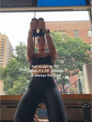 Morning workouts or nothing at all for me #workout #workoutroutine #winterarc #workoutmotivation #motivation #workoutroutine #workoutmotivationforwomen #fitness #fitnessmotivation #fitnessmotivationdaily #nycworkout #nycworkoutclass #hotpilates #hotsculpt #bodenyc #pilatesbody #pilatesresults #sculpt #sculptandtone #bodypositivity #bodyconfidence 