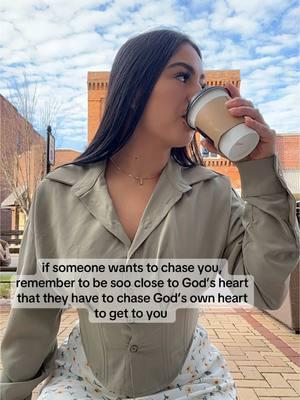 🎯 #coffeewithjesus #sundayworship #jesusisking #fyp 