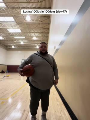 Losing 100lbs in 100days (day 47)  Back in the lab 👨‍🍳 #100lbs #100days #backinthelab #working #weightlossjourney #losingweight #grind #drill #hoopersofinstagram #ballislife #basketball #floater #shooting #explore #contentcreator #bball #fat #bigboy #fatboy #hardwork #update #progress #beast #fatloss #weightloss #focused #fyp #minneapolis #100daychallenge #challenge 