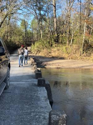 #backroads #whereicomefrom #boymom #dobetter #imfine #lostandfound #cantcatchme #life #lovelanguage #mountainfork #river #vrbo #taketime #family #makememories #keepup 