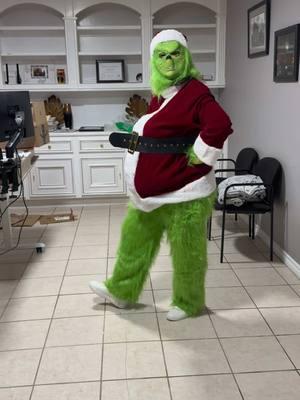 Mi hermana La Grinch 🤣 #mygrinchisbetterthanyours#mysisterisbetterthanyours#fyp#paratiiiiiiiiiiiiiiiiiiiiiiiiiiiiiii 