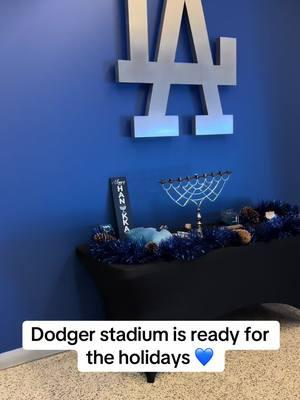 Dodgers x Holidays 😍 #dodgers #dodgerbaseball #losangelesdodgers #dodgerstadium @Los Angeles Dodgers 