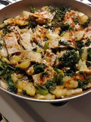 #Medley #pork #kale #zucchini #saute #butter #foodtiktok #yummy 