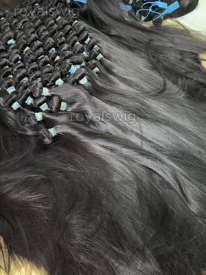 Only sale 100% human hair factory direct. Ship all over the world. Contact me in bio get factory wholesale price #royalswig #humanhair #rawhair #hairfactory #hairbusinessowner #hairvendor #hairwholesale #hairsuppliers 