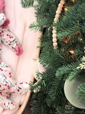 those special christmas moments in magnetic me 🤍🧲 > #momhack #organicbabyclothes #babyonesie #toddleroutfit #parentinghack #parenthack #tencel #organiccottonclothing #mommyandme #momlifehacks #newmomlife #newmoms #firsttimemommy #postpartum #pajamaday #babyshowergifts #babygiftideas