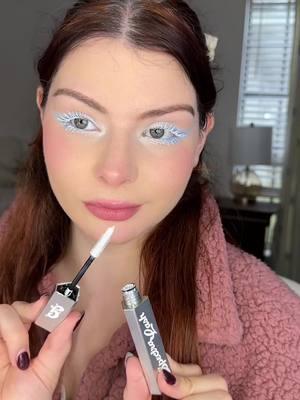 Trying white mascara 🤍❄️ @Glisten Cosmetics LTD  #whitemascara #whitemascaralook #coldgirlmakeup #icygirlmakeup #icymakeup 