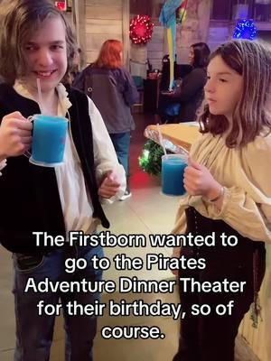 #pigeonforge #piratesadventuredinner #dinnertheatre #happybirthday