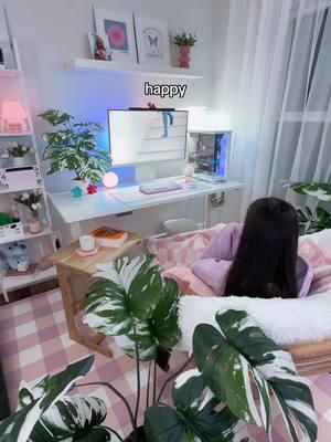 do what makes you happy ݁˖ ❀ ⋆｡˚ ##romanceanime##cozyroomdecor#cozyhome #cozydeskdetup #cozygamingsetup #animenight #aestheticdesksetup 