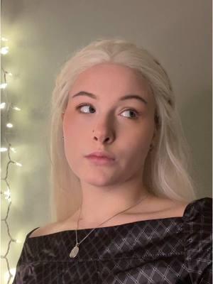 “Im you im me…im everything you want to be.” #houseofthedragon #gameofthronescosplay #GOT #helenatargaryen #rhaenyratargaryen #cosplayer #fyp #fantasy 