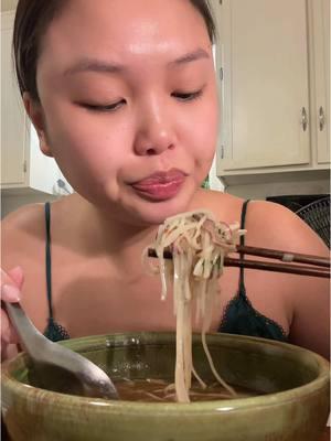 pho mukbang no cuts #mukbang #pho #noodles #eatwithme #nocuts 