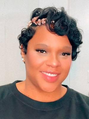 #twinsunisexsalontheglambar #90shairstylesblackgirls #90shairstyles #pixiehaircut #pixiehair #pixiehair #shorthairstylesforblackwomen #brooklynhairstylist 