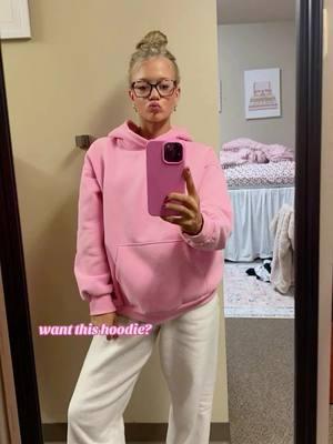 #hoodie #oversizedhoodie #oversized #pinkhoodie #preppy #comfy #comfyhoodie 