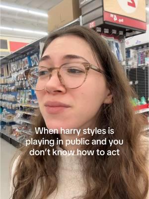 HOW DID YOU KNOW I WAS IN THE STORE???? @Michaels Stores #harrystyles #harry #harrystylesvids #hslot #harries #loveontour 