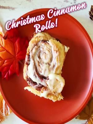 If you're interested in fresh delicious JUMBO Cinnamon Rolls for Christmas Morning, then send me an email or head to my IG and place an order! 🩷  . I would love to bless your family this Christmas with my baked goods 🩷🩷🩷 . #liviesbakesnjams #homebakery #bakery #atlantabaker #bakingtips #cakes #cinnamonrolls 