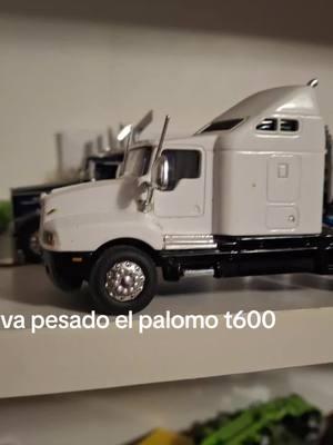 #t600kenworth #coleccion #migusto @SoriaHotWheels @@compa cacheton @Zacatecano213 @CARROS_HW @Walo Customs 