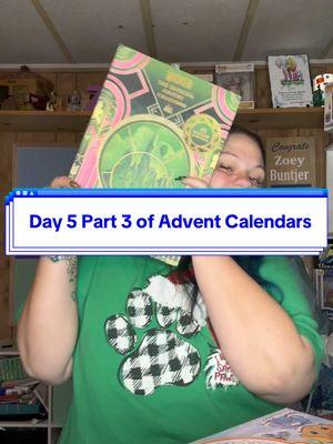 Day 5 Part 3 of Advent Calendars!! #fyp #foryou #foryoupage #adventcalendar #disney #rubberduck #wicked #retrotoys #ooshies #dogtreats #disneydoorables #disneymunchlings #marshmallow #cheese 