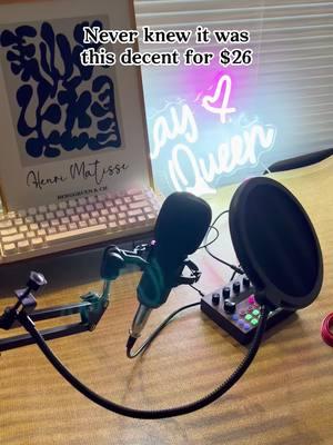 Grab yours while they in stock. #podcast #howtostartapodcast #microphones 