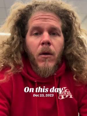 A year ago today, i was faced with a dillema…to cut these luxurious locks or not… #ryr #rideyourride #ryrapparel #rideyourrideapparel #onthisday #wifey #travelstories #inflightentertainment 