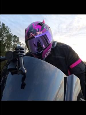 #that_chick_tara #bikelife #bikergirl #bikergirlsoftiktok #motorcyclelifestyle #racebike #superbikers #throttletherapy #tattedmom #myhappyplace #queencoalition #ninja636 #kawasaki #twowheels #twowheelsonelove #kawasakizx6r #bikerlifestyle #ridelife #zx6r #2wheels #2wheels1love #2wheelsdown #sportbikeaddicts 