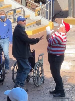 Tom the mime #tomthemime  #reels #reelsviral #reelsvideo #reelsfb #reels2024 #funnyvideos #funnymemes #funnyreels #viral #trending #funnyreels2024 #fypシ #fypシ゚viral #fyp #shortvideos #instagramreels #goodvibes #fbreels #viral #trending #trendingreels #fbreels24 #fbreelsfbreelsvideo #viralpage #funnyclips #tiktokviral #tiktoktrending #tiktokfunnyvideos #humor   #instagram #instagramreels #totan #totanthemime #seaworldorlando #prank #comedy