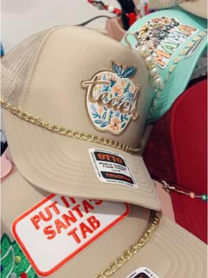 Trucker hats! 😍💕 #truckerhat #trucker #hat #hats #cutehats #trendyhats #teach #teacherhat #teachergifts #hatpatches #patches #dogmom #mom #mama #grandma #grandmahat #grandmagift #santa #christmas #christmasgift #christmashat #funnyhat #checkered 