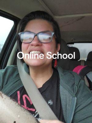 I would love to hear about other experiences!  #onlineschool #onlineschooling #mondaymornings #happymonday #morningcarrides 