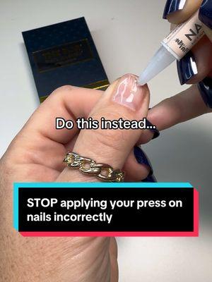 PRESS ON NAILS DO WORK! Its just the way you’re applying is incorrect but I can help you with that💅🏼  You need three key components for press ons to last ⬇️ 1. proper nail pre  2. correct glue application technique 3. A good QUALITY press on nail.  I get 10-14 days with no pop offs🎉 Text GUIDE to 512-881-9871 for my press on nail guide that is packed with nail hacks and nail tutorials!  #glueonnails #pressonnailsarebetter #longlastingpressonnails #diynailsathome #luxurypressonnails #bestpressonnails #pressonnails #nailhack 