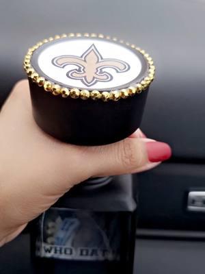 New Orleans Saints Tequila Bottle #1800 #tequila #whodat  #paintedbottle #whodatnation  #birthdaygift #glitter #blackandgold #decoratedbottle  #CapCut 