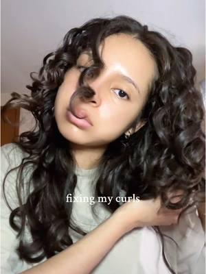 @Kérastase  #curls #curlscheck #curlsroutine #curlstutorial #curlsforthegirls #curlscurlscurls #curlyhair #curlyhairroutine #fypシ゚viral #fypシ 