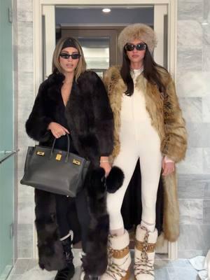 Pick your player: winter edition @Christina  @Revolve @FWRD #aspenoutfits #winteroutfits #furcoats #snowoutfits #revolve #ootdaspen #skioutfits #vintagebirkin #nourhammour @nourhammour_paris #birkin35 @moonboot #moonboot 