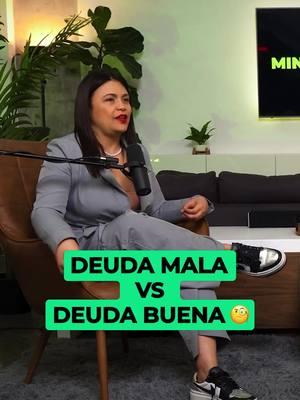 Mi querida comunidad, Hoy quiero compartirles algo que puede hacer una gran diferencia en sus finanzas: entender la deuda buena y la deuda mala. 💡💰 La deuda buena es cuando inviertes con propósito. Por ejemplo, si compras una casita y te aseguras de que te rinda más del interés que pagas, estás haciendo que tu dinero trabaje para ti. 🙌 Por otro lado, la deuda mala es endeudarse sin un plan claro. Si el préstamo es del 7% y tu inversión solo rinde un 3%, ¡ojo! Ahí el negocio no cuadra. ⚠ Siempre quiero que te vaya bien y quiero que cada paso que des te acerque a tus metas financieras. 🙏🏼 Así que infórmate, evalúa tus opciones y toma decisiones inteligentes. ❤ Tienes preguntas? Déjame un comentario y te estaré respondiendo con mucho gusto. 🥰 Hazme el favor y COMPARTE para difundir esta información e invitar a más personas a educarse financieramente para cuidar su dinero 🙏🏼 Bendiciones !💫 #soygiselarojas #giselarojas #finanzasinteligentes #deudabuena #deudamala