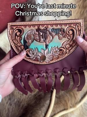 This clutch will be available on Tuesday the 17th at 6pm eastern on my website and will ship on the 18th in time for the holidays! Set that alarm!  #TooledLeatherWallet #LeatherCraft #HandmadeWallet #HorseLover #EquestrianStyle #WesternAccessories #CustomLeatherWork #LeatherArt #RusticElegance #HorseAndRider #WesternChic #CowgirlStyle #ArtisanCrafted #LeatherLovers #EquestrianLife #BohoWestern #WesternFashion #RanchStyle #CowgirlVibes #UniqueWallet 