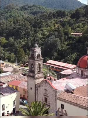 Tlalpujahua Michoacán 🇲🇽 México Pueblo Mágico  . . . #Tlalpujahua #Michoacán #mexico #SulyDorado #DePaseoConSulyDorado #estoesmexico #pueblomagico #pueblosmagicos #mexicolindoyquerido #México 