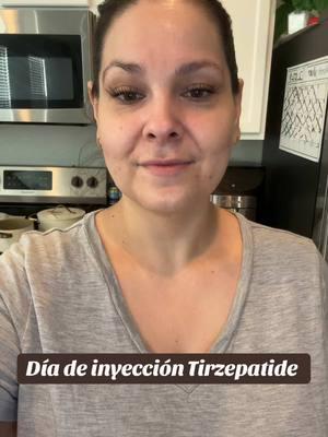 Dia de injeccion! Esta semana no baje pero esperemos que esta semana nos vaya mejor! #tirzepatide #glp1 #semaglutide #latina #ozempic #mounjaro #latina #mujer #bajardepeso #momlife #vidasaludable #mamalatina #MomsofTikTok #latinastiktok #semaglutida 