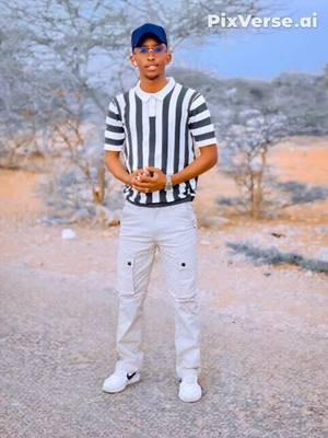 Sharax bixi horta waake kandamay 🤣#cali_fashion #cadaado_galmudug_somalia @Garyaqaan @Bbe cash @Nashaad nalka @Ilkacase_Boy 