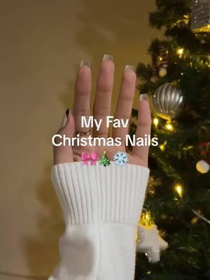 Elegant Christmas Nails🎄Handcrafted with care, these white nails bring a touch of elegance and sophistication to your holiday look🥰🎁🛒#tiktokshopholidayhaul #christmas #fyp #foryoupage #foryourpage #foryoupageofficiall #fypage #explorepage✨ #explore #snowflake #snownails #snownails❄️🥰 #christmasthree 