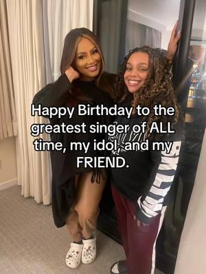 I’ll keep saying this til i’m blue in the face….I AM THE LUCKIEST GIRL IN THE WORLD. How many people can say they’re friends with their idols? 🙋🏽‍♀️🙋🏽‍♀️ i cherish this friendship and i honor you Legend forever💕💕💕🤎🤎🤎🤎  #lalahhathaway #fyp #happybirthday #legend #singer #myidol #imsolucky #foryou @lalah Hathaway 