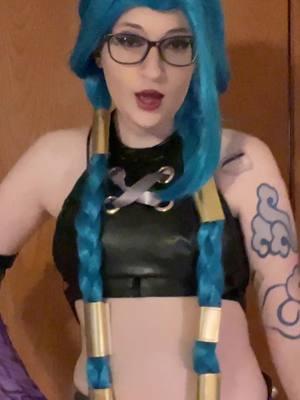 #jinx #jinxcosplay #jinxarcane #arcane #arcanecosplay #arcanenetflix #leagueoflegends #arcaneleagueoflegends #arcanejinx #arcanejinxcosplay #jinxarcanecosplay #kyrvvism #lesbian #nonbinary #asexual #05 #cosplay #cosplayer 