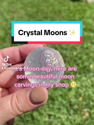 #moonday #untetheredcrystals #crystaltok #crystalshop #crystalgift #moon #crystalmoon 