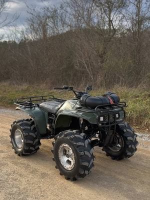 Old school wheels on everything around here😎 #honda300 #300fourtrax #hondafourtrax300 #hondaboat #lifted300 