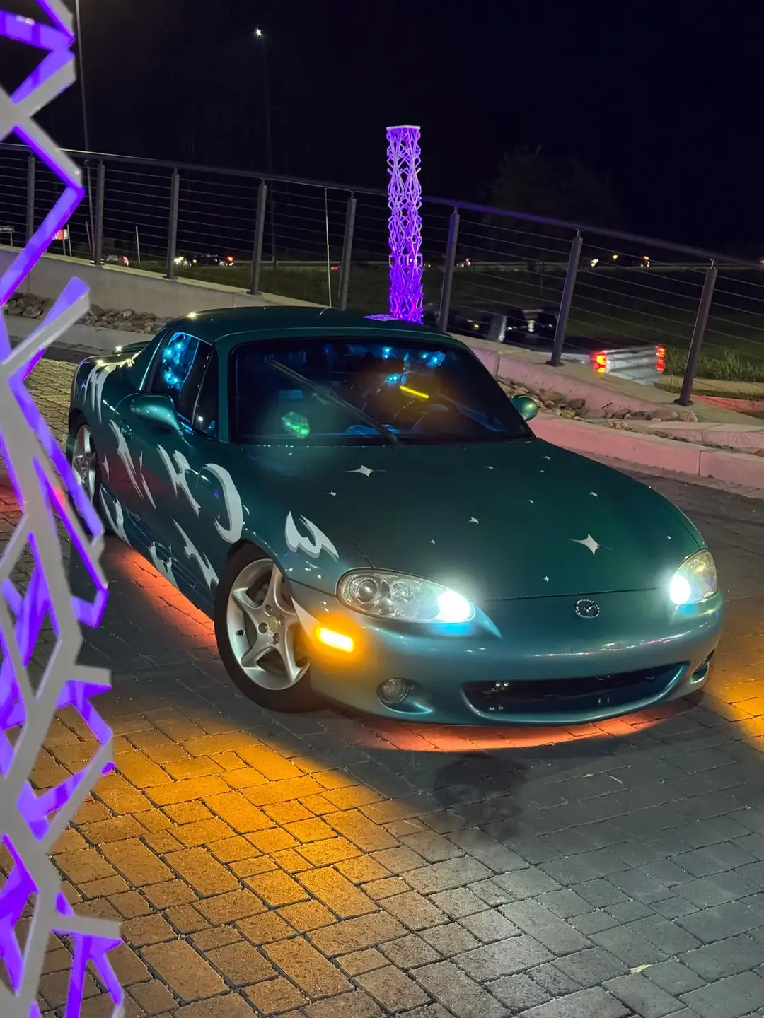 #miata #mazda #gat #gat2024 #halloweenlook #carmeet #christmas #mountains @𝔓𝔦𝔫𝔨.𝔪𝔨4™ @Dean Yarian @moto-waters @Yirr_ss @Ulises Gomez @Jesse🦇 @ThatStatic「SI」 @Ryan 