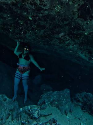 Heels underwater in a cave 👠 #heels #underwater #heelsunderwater #wetsocks #socks #thundathighs #mermaidhair #holdyourbreath #allthingsmermaid #reels #shorts 🧦 from @Thunda Thighs 